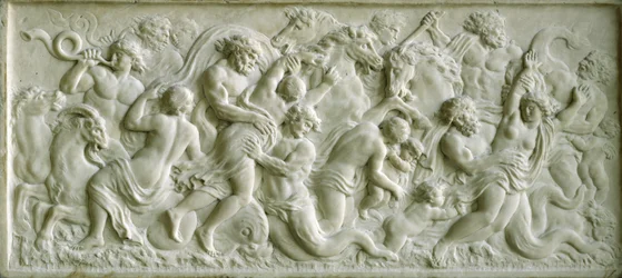 Relieve que representa nereidas llevadas por tritones